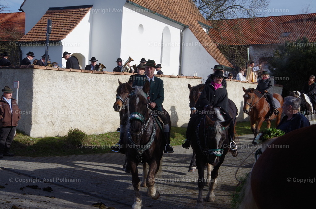 IMGP1510 | fotografiert von Axel PollmannLeonhardi Wallfahrt Benediktbeuern und Murnau, Fronleichnam, Fasching, Landschaft im Loisachtal und Benediktbeuern  - Realisiert mit Pictrs.com