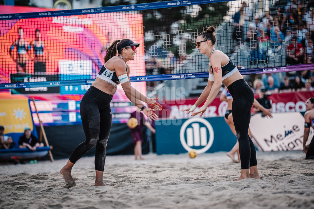 Beachvolleyball | Frauen | Deutsche Meisterschaften 2025 Timmendorfer Strand | 04.09.2025 | v.l. Leonie Klinke und Elea Beutel