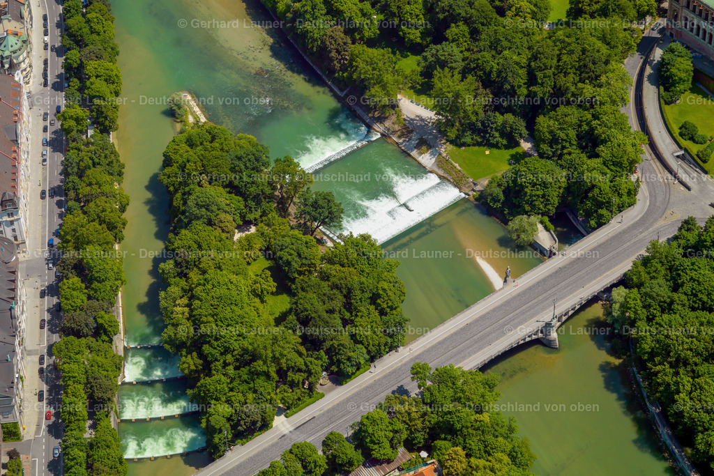 2810253 | Maximiliansbrücke, München