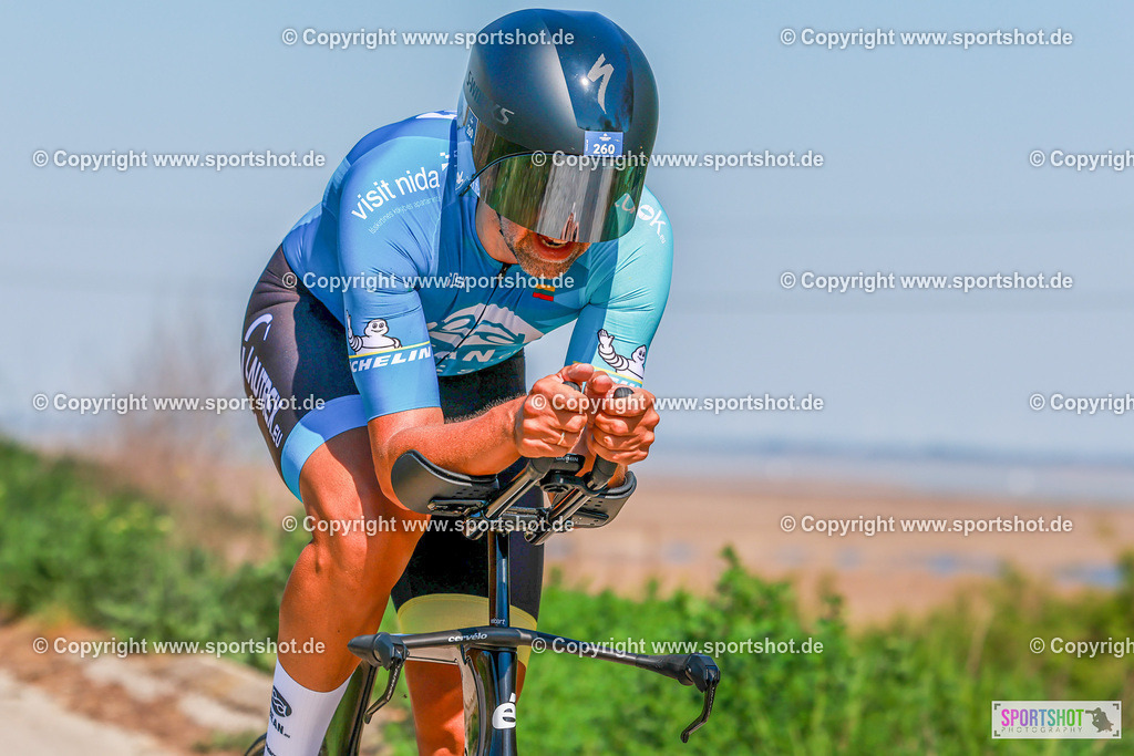 208_AR7_3926 | Neusiedlersee Radmarathon 2026@sportshot_your_pictrs #yourpictures#roadtowm2029 #nrm #neusiedlerseeradmarathon #neusiedlersee #neusiedlerseetourismus #burgenland #mörbisch #nrm26 #burgenlandtourismus #voglundco #poweredbyburgenlandtourismus #radsport #rad #marathon #ucigranfondo #visitburgenland #ucigranfondoworldseries