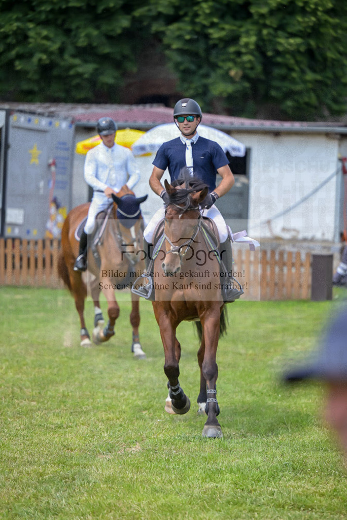 Reitturnier Voxtrup | Entdecke hochwertige Reitturnierfotos von Foto Oger. Professionell, emotional und authentisch – jetzt Lieblingsmomente im Shop bestellen.Deutschlandweite Turnierfotografie. - Realisiert mit Pictrs.com