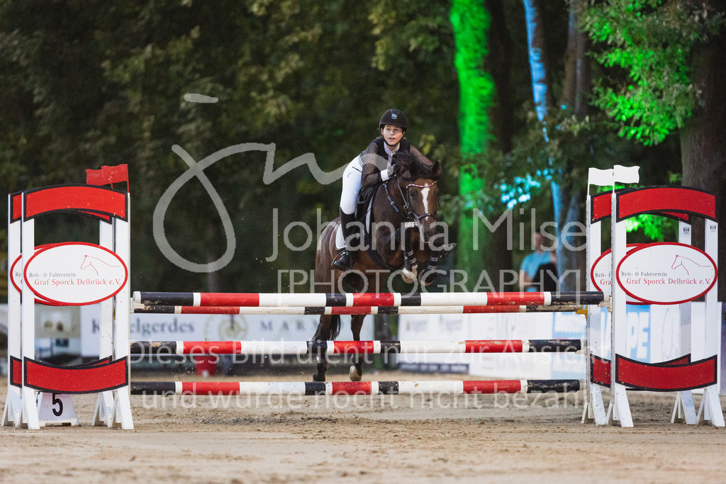 220825_Delbrueck_A1-Mannschaft-368 | Deine schönsten Turniermomente als professionelle Fotos! Entdecke hochwertige Pferdesport-Fotografie im Online-Shop. Jetzt Fotos finden & bestellen!