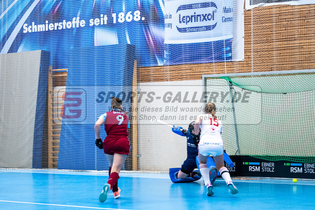 AKa BHC  Damen - UHC 8-2 4.1.25 LR-8020 | 04.01.2025, 