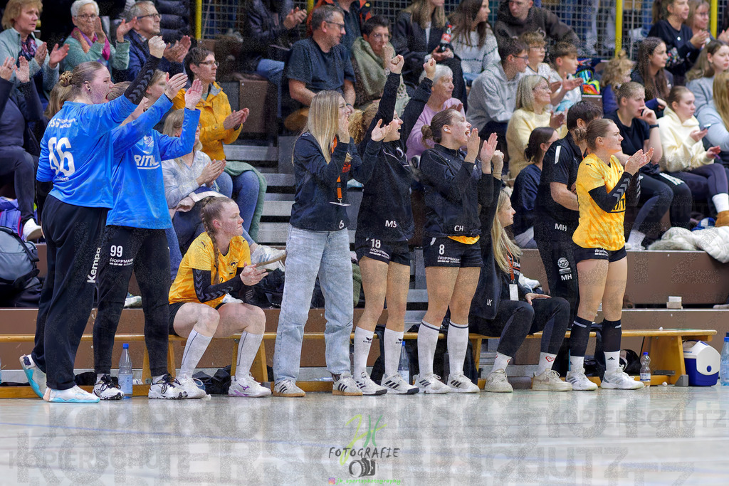 Frauen Oberliga Mitte (HHV); HSG Eibelshausen/Ewersbach - HSG Linden | Frauen Oberliga Mitte (HHV); HSG Eibelshausen/Ewersbach - HSG Linden am 15.11.2025 in Eibelshausen (Holderberghalle)Photo © 2025 - Jörg Heinrich - Realisiert mit Pictrs.com