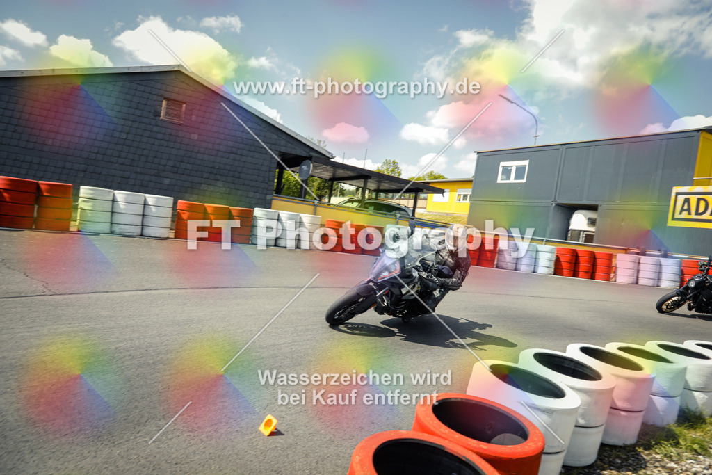 OBK_Mai_Volker_Adam-10933 | Hier findet Ihr Bilder von Touristenfahrten auf der Nürburgring Nordschleife oder von anderen Veranstaltungen die ich besucht habe. Viel Spass beim Durch Schauen 