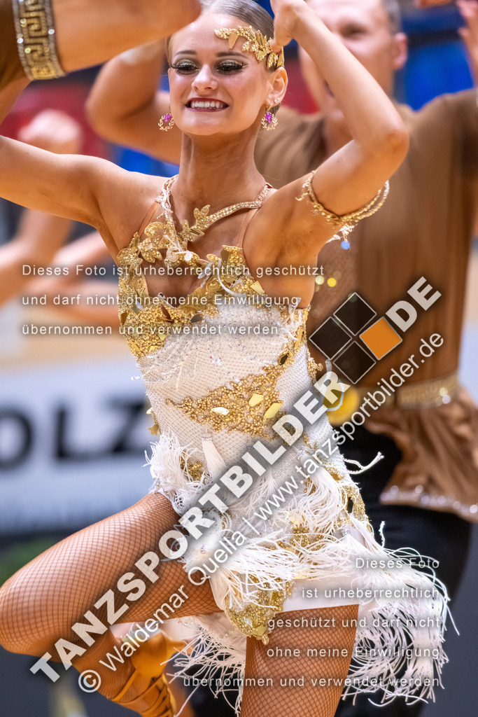 20260328-03401 | Hier finden Sie Tanz Bilder vom Latein und Standard Formationen tanzen. Sportbilder vom Tanzsport. Schöne Fotos und von Weltmeisterschaft, Europameisterschaft, Bundesliga, Regionalliga, Oberliga und Landesliga sowie von GOC Stuttgart, DanceComp, WM Bremen