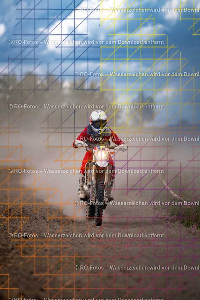 3 Lauf BadWindsheim 2026 -611 | Sportfotografie von RO-Fotos: Motorsport, Motocross, Enduro, Laufveranstaltungen und Triathlon. Professionelle Fotos von Sportlern und Events. - Realisiert mit Pictrs.com
