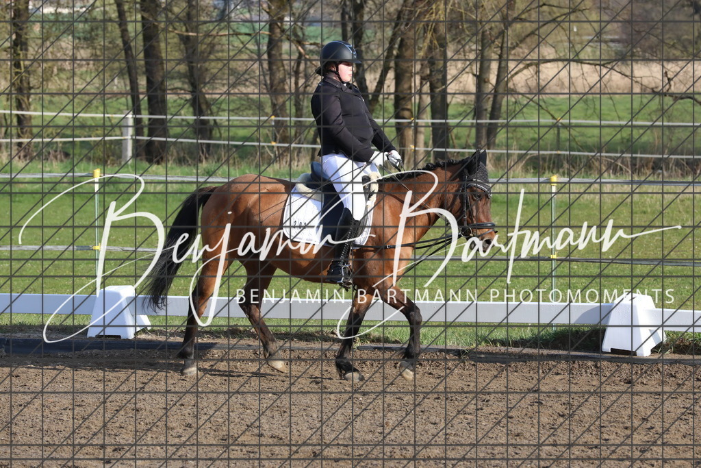 AZ2A2525 | Benjamin Bartmann Photomoments