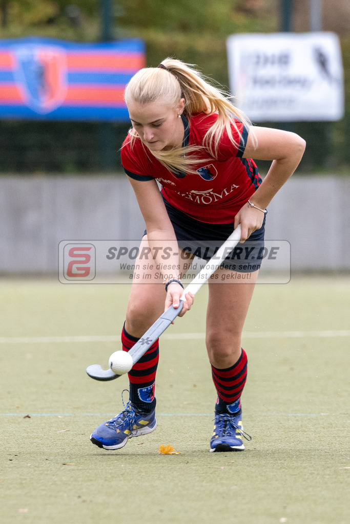 SFE_20231022_0044 | Deutsche Meisterschaft Weibliche U16 Finale Berliner HC - Harvestehuder THC am 22.10.2023 in Köln (Düsseldorfer Hockeyclub 1905 e.V.), Photo: Stephan Fehrmann 2023 (Sports-Gallery)