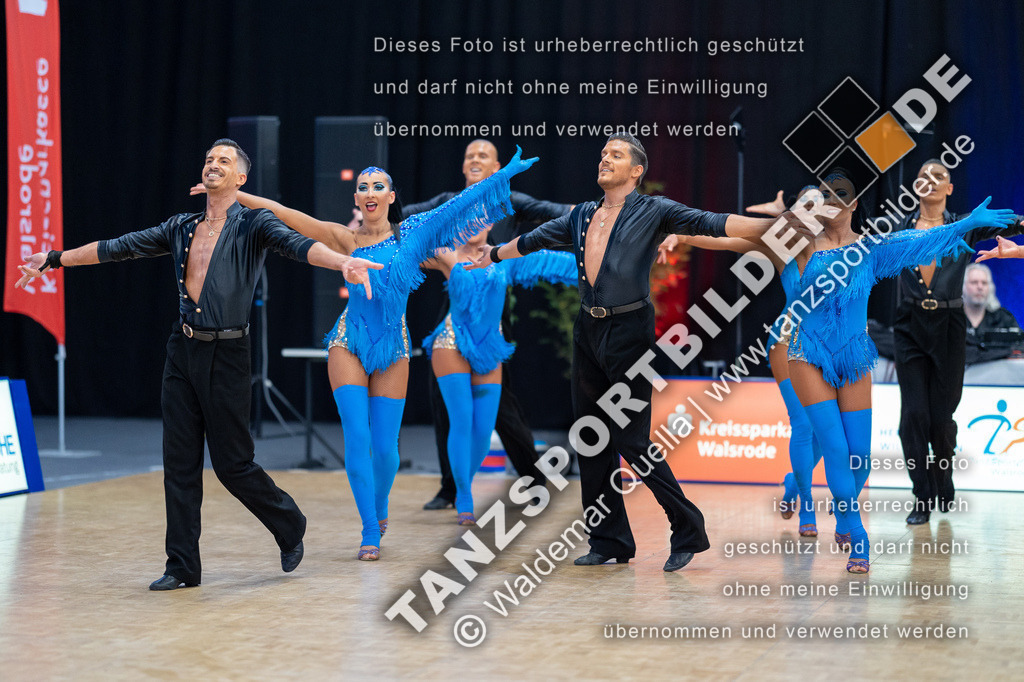 20230415-11181 | Hier finden Sie Tanz Bilder vom Latein und Standard Formationen tanzen. Sportbilder vom Tanzsport. Schöne Fotos und von Weltmeisterschaft, Europameisterschaft, Bundesliga, Regionalliga, Oberliga und Landesliga sowie von GOC Stuttgart, DanceComp, WM Bremen