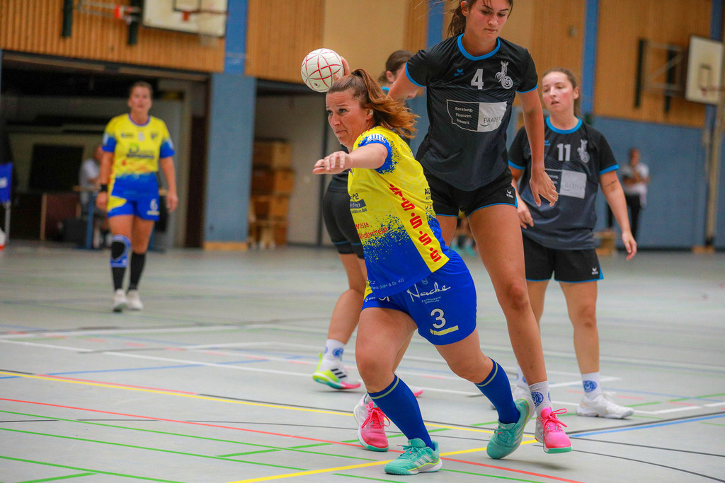 Neukirchen-Duisburg310825_020 | Bildergalerie von Sport-Ereignissen aber auch von weiteren spannenden Dingen - nicht nur vom Niederrhein. In Anlehnung an den bekannten Spruch von Hanns Dieter Hüsch heißt das Motto: "Niederrhein ist überall".  - Realisiert mit Pictrs.com