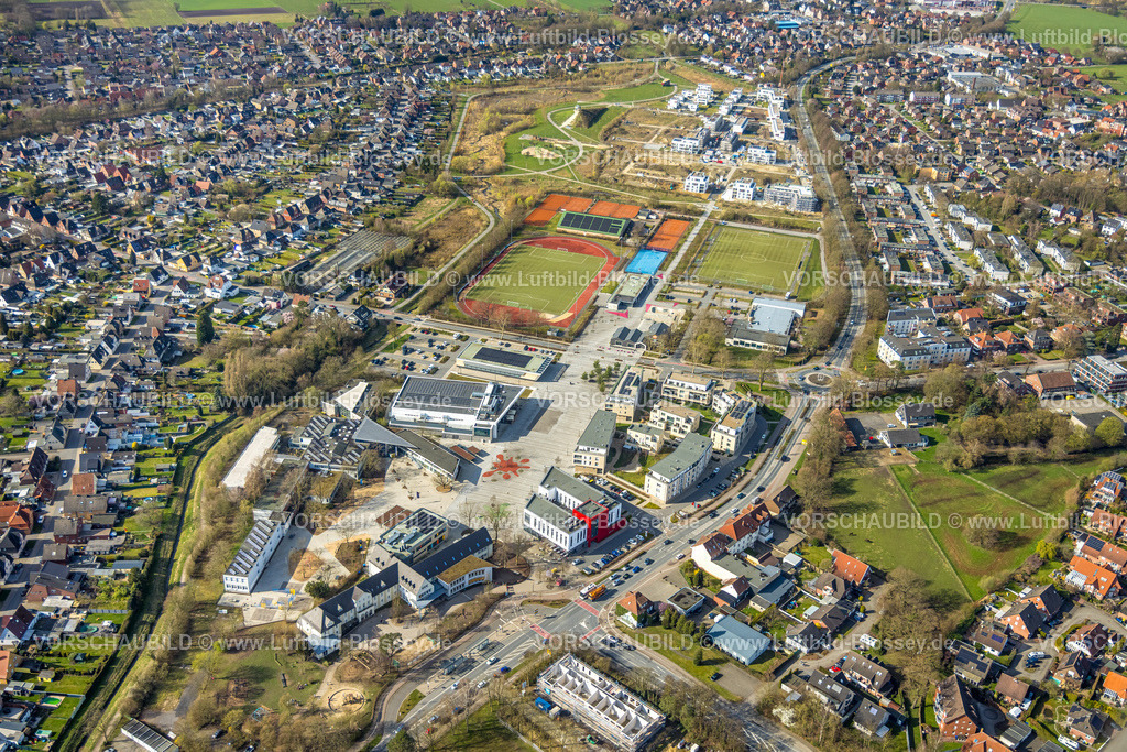 Selm260307116 | Luftbild, Campusplatz Süd und Campusplatz Nord, Sportzentrum mit Sparkassen Arena SG Selm und Tennisplätzen TC Selm 76 e.V.,, Wohnen am Auenpark Baugelände mit Neubau Wohnhäuser, Beifang, Selm, Münsterland, Nordrhein-Westfalen, Deutschland