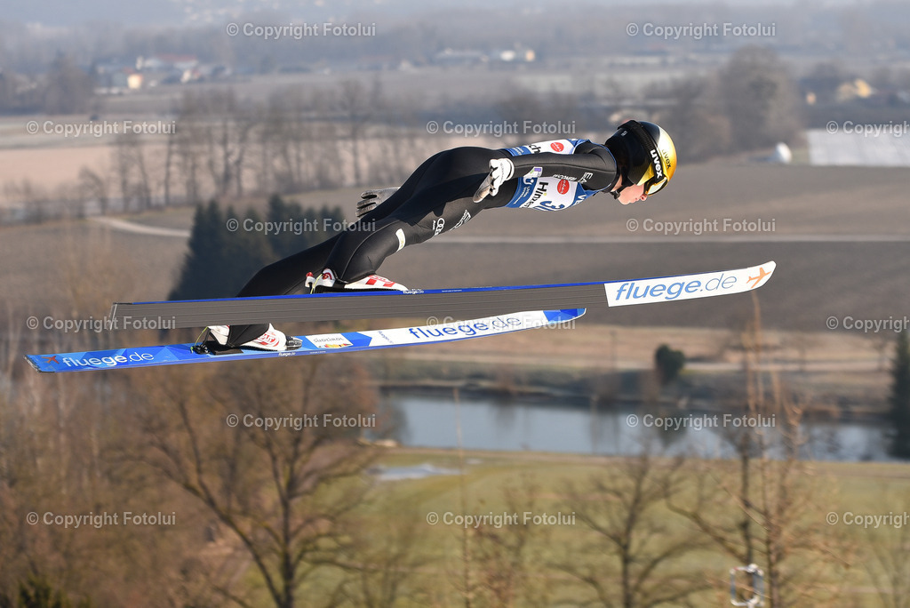 A_LUI_20230210_0026 | HINZENBACH, AUSTRIA, NORDIC SKIING, WOMEN TEAM-SKI JUMPING - FIS WORLD CUP 
IM BILD:   Jessica Malsiner (ITA)               

FOTO:FOTOLUI/UW