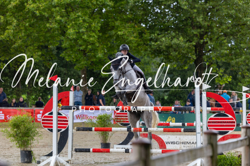 7I8A9384 | melanie-engelhardt-photography - Realisiert mit Pictrs.com