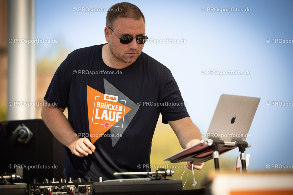 OBI ASV Koelner Brueckenlauf; Koeln, 10.09.23 | Impressionen vom OBI ASV Koelner Brueckenlauf am 10.09.23 am Olympiamuseum in Koeln (Deutschland). Foto: BEAUTIFUL SPORTS/Axel Kohring