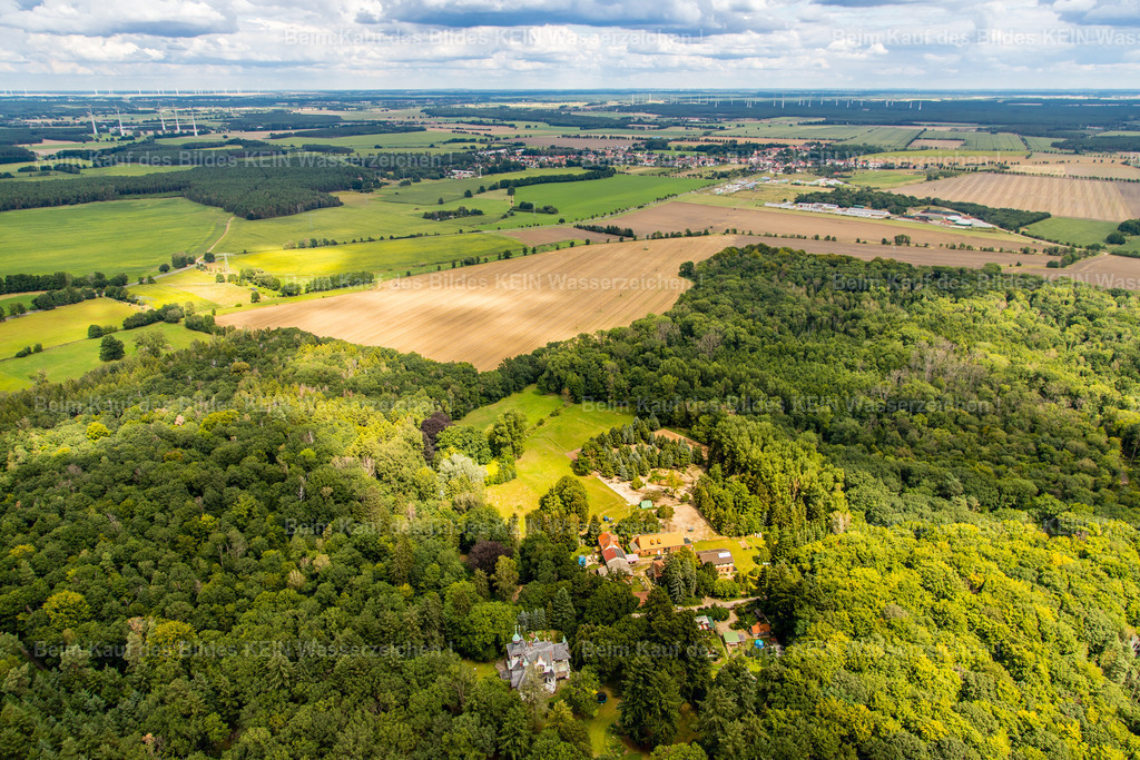 Schloss Heinrichshorst-7321 | Die Magdeburger Platte® - das sind die schönsten Luftbilder von Magdeburg & Sachsen-Anhalt auf Acryl, Leinwand oder zum Download. Das ist Luftbildfotografie & Luftbildaufnahmen mit Drohne & Flugzeug.  - Realizado com Pictrs.com
