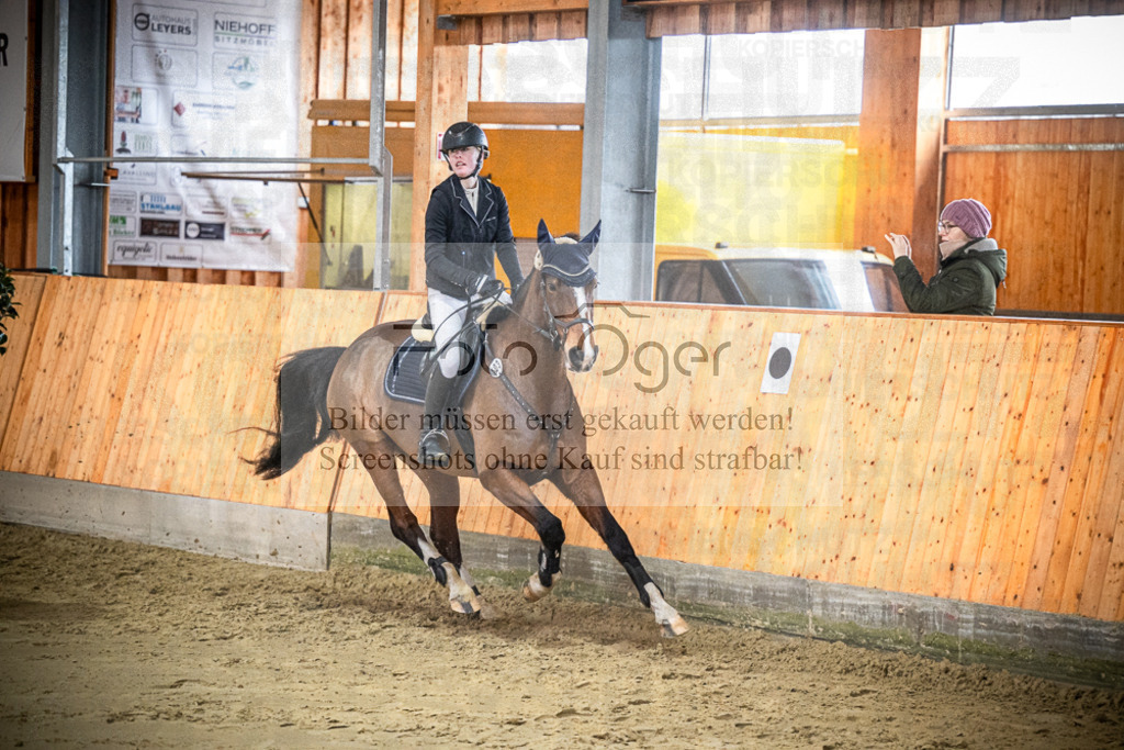 DOS_0590 | Entdecke hochwertige Reitturnierfotos von Foto Oger. Professionell, emotional und authentisch – jetzt Lieblingsmomente im Shop bestellen.Deutschlandweite Turnierfotografie. - Realisiert mit Pictrs.com
