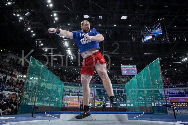World Athletics Indoor Championships Kujawy Pomorze 26, 22.03.2026 | TORUN, POLAND - MARCH 22:  Jordan GEIST (USA) competes in the men's shot put during the World Athletics Indoor Championships Kujawy Pomorze 26 on day 3 / session 1 at Kujawsko-Pomorska Arena Torun on March 22, 2026 in Torun, Poland. 