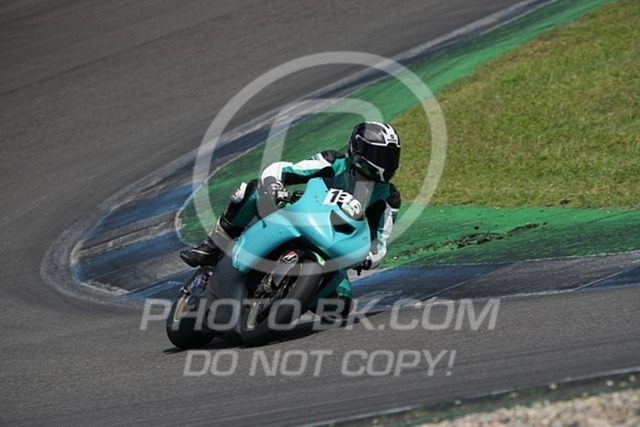 2024_08_05_PBK_14281 | Sportfotografie; SlowMotion; Video; Rennstrecke; Hafeneger; Speer; Racing; RSE; BMW; CBO; Trackday; Motorsportarena; Hockenheimring; Brno; Most; Barcelona; Valencia