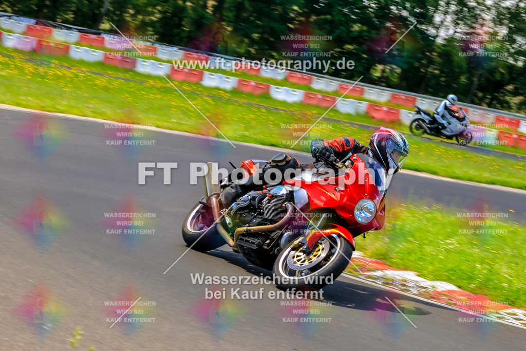 VBK-8036 | Hier findet Ihr Bilder von Touristenfahrten auf der Nürburgring Nordschleife oder von anderen Veranstaltungen die ich besucht habe. Viel Spass beim Durch Schauen 