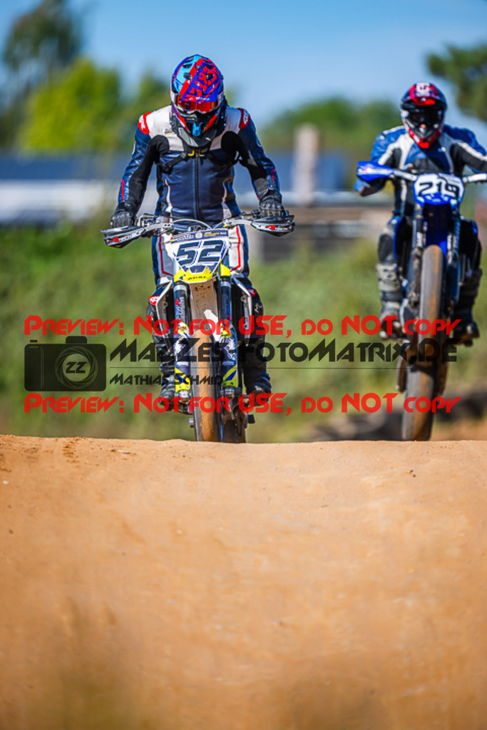 MaZZes_FotoMatrix_230916_1538 | S4
