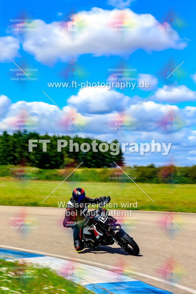 _OUR6414 | Hier findet Ihr Bilder von Touristenfahrten auf der Nürburgring Nordschleife oder von anderen Veranstaltungen die ich besucht habe. Viel Spass beim Durch Schauen 