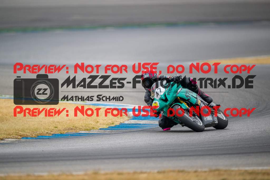 MaZZes-Fotomatrix-20260809-577611 | R1