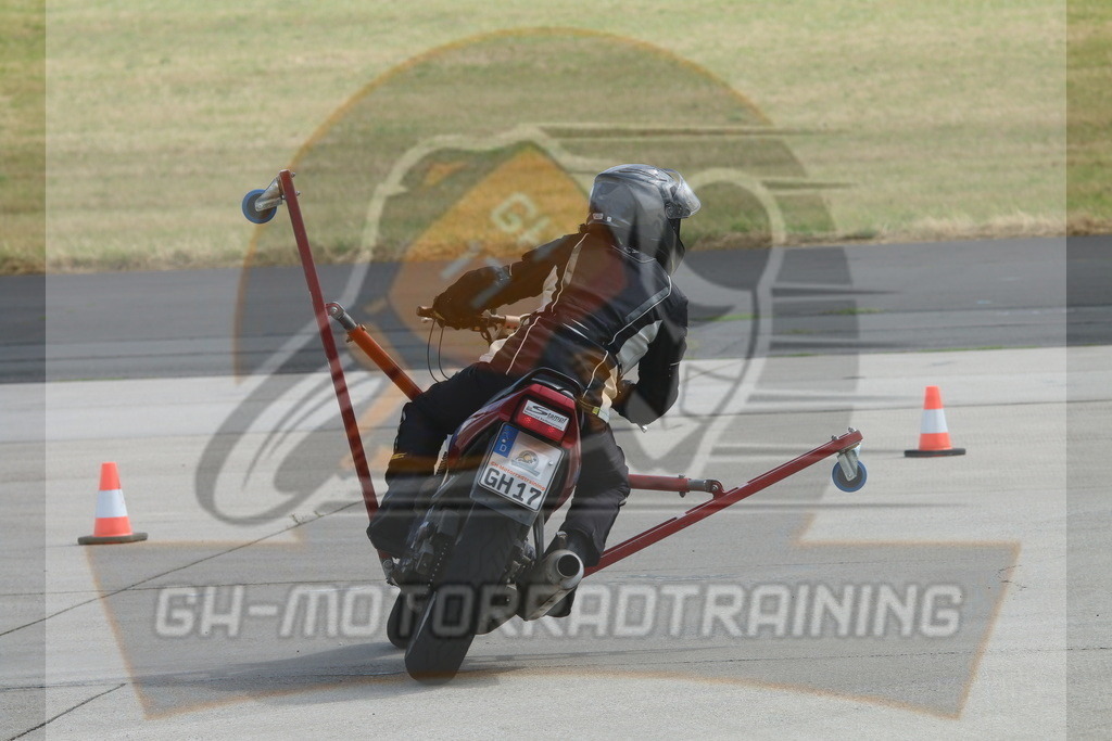 IMG_3460 | gh-motorradtraining-foto.de - Realisiert mit Pictrs.com