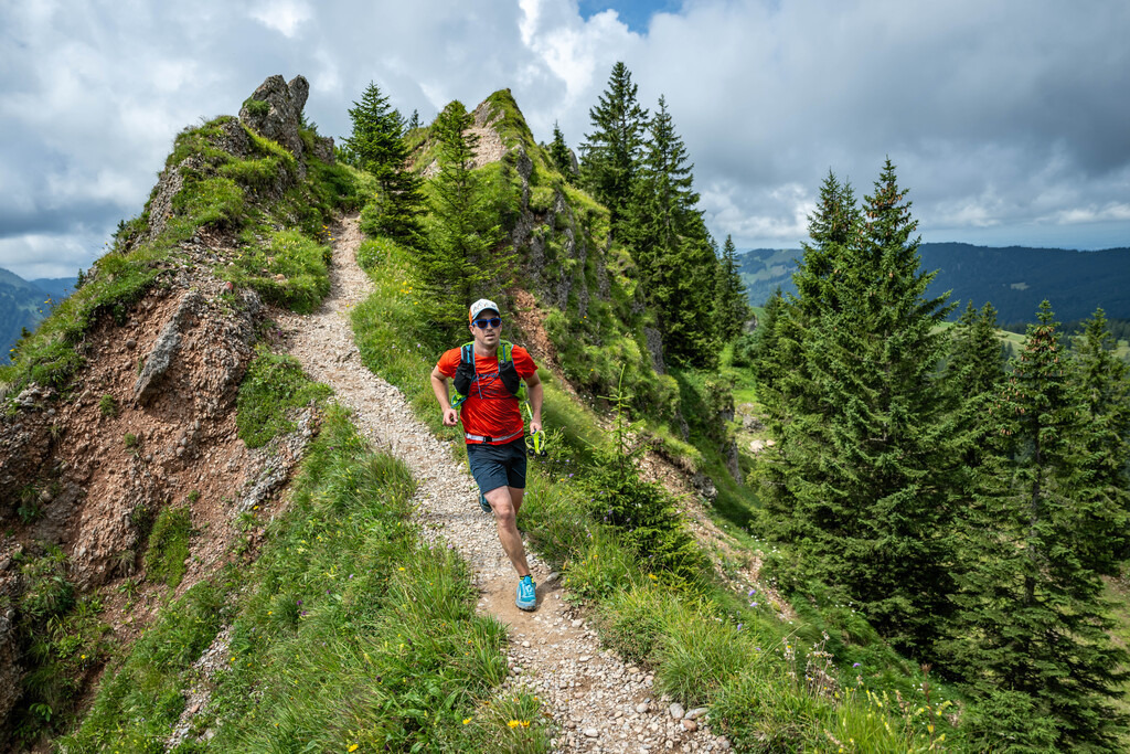 35. Gebirgsmarathon | 35. Gebirgsmarathon 2024 am 03.08.2024 in Immenstadt. Einer der anspruchsvollsten​und ältesten Bergläufe​Deutschlands im Naturpark Nagelfluhkette!(Foto: Dominik Berchtold/www.dberchtold.com)Instagram: @d_berchtold_foto 