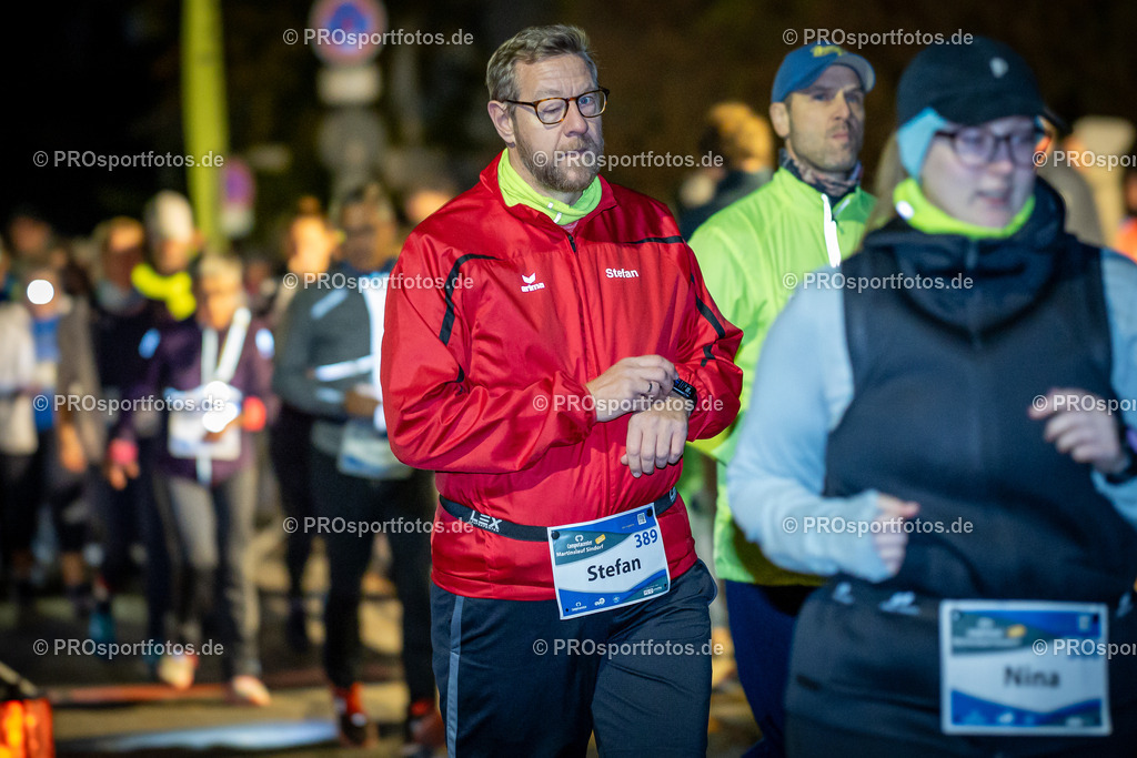 Martinslauf Sindorf 2023 in Kerpen-Sindorf, 09.11.2023 | Impressionen vom Martinslauf Sindorf 2023 am 09.11.2023 in Kerpen-Sindorf (Nordrhein-Westfalen).