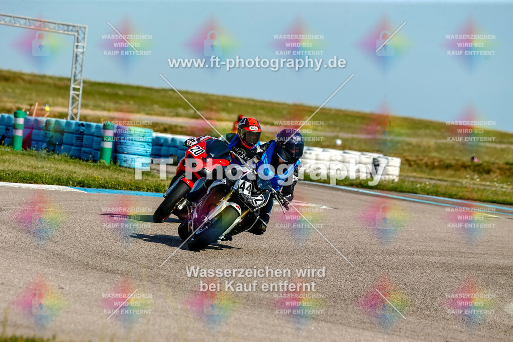 Chambley Juli-0459 | Hier findet Ihr Bilder von Touristenfahrten auf der Nürburgring Nordschleife oder von anderen Veranstaltungen die ich besucht habe. Viel Spass beim Durch Schauen 