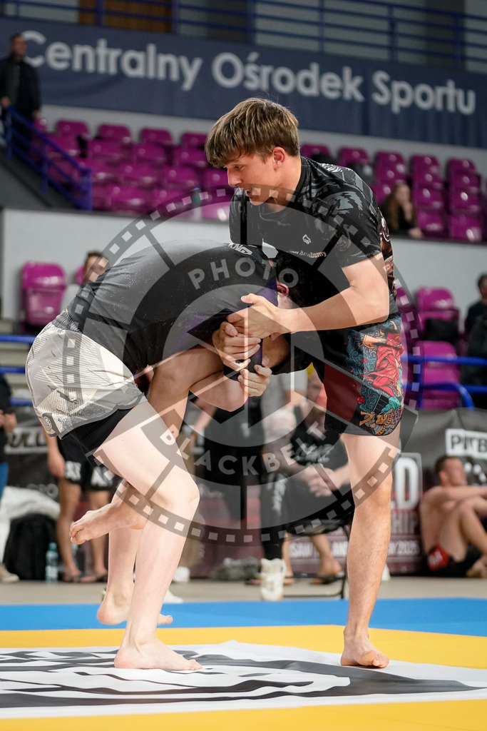 20250518PBB2052 | Athletes compete during the second day of the ADCC Amateur World Championship on May 18, 2025 in Warsaw, Poland. © Chiara Dazi / photoblackbelt