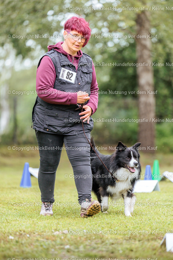 RO-Blumenthal-2026-Nickbest-Hundefotografie-4593 | Dein Hund! Dein Moment! Deine Erinnerungen! Hundefotografie in Bremen Blumenthal. Ich fange die besonderen Momente deines Vierbeiners ein – ob Indoor mit Blitzanlage oder in der freien Natur. Sicher dir dein Moment und dein Termin für eure Erinnerungen.