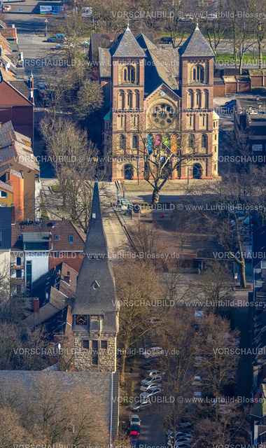 Gelsenkirchen240301241 | Luftbild, Kath. Liebfrauenkirche - Propsteipfarrei St. Augustinus mit zwei Kirchtürmen, vorne der Kirchturm der Auferstehungskirche, Neustadt, Gelsenkirchen, Ruhrgebiet, Nordrhein-Westfalen, Deutschland