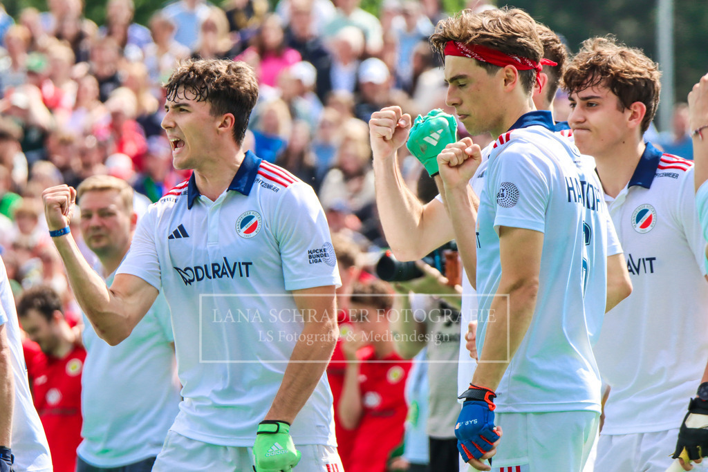 HERREN BUNDESLIGA DM FINALE Mannheimer HC - Hamburger Polo Club 19.05.24 Bonn-086 | lanaschraderfotografie - Realisiert mit Pictrs.com