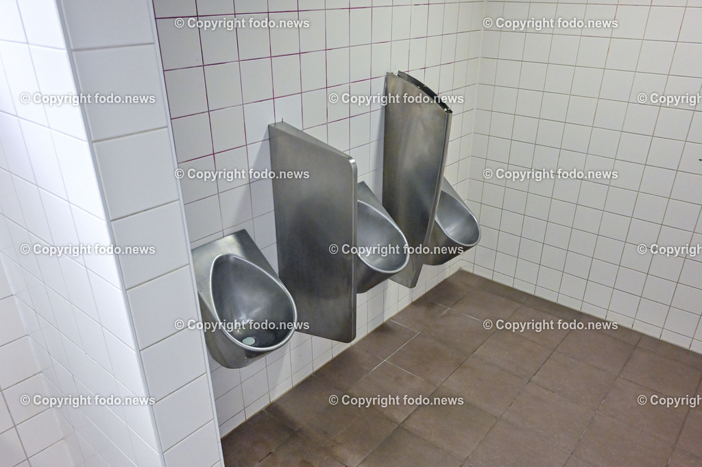 Öffentliche WC Anlagen Stadt Linz_ 14.04.2023-35 | 14.04.2023, Linz, AUT, Oeffentliche WC Anlagen Stadt Linz, im Bild Volksgarten