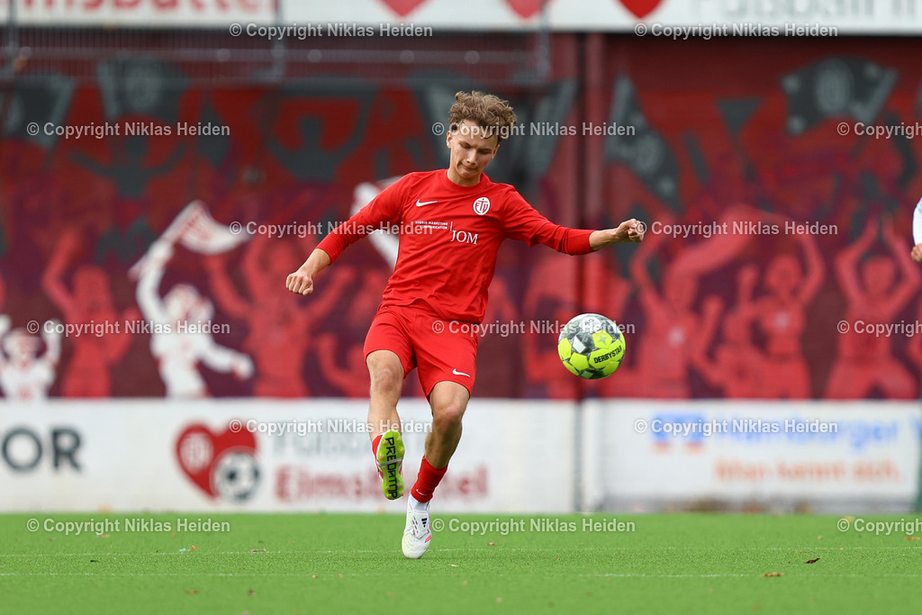 NH_EimsbüttelerTVU19_Altona93U19_RegionalligaNord_11102025 | #23 Mats Jordi Mattern (Eimsbütteler TV U19)Fußball I Junioren I A-Junioren Regionalliga Nord I Saison 2025-2026  I 7. Spieltag I Eimsbütteler TV U19 - Altona 93 I 11.10.2025 I Sportzentrum Hoheluft