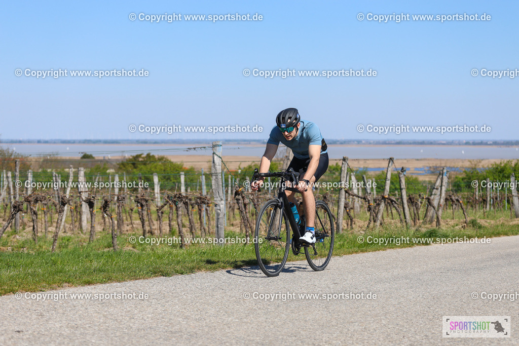 IMG_9638 | @sportshot_your_pictrs #yourpictures#roadtowm2029 #nrm #neusiedlerseeradmarathon #neusiedlersee #neusiedlerseetourismus #burgenland #mörbisch #nrm26 #burgenlandtourismus #voglundco #poweredbyburgenlandtourismus #radsport #rad #marathon #ucigranfondo #visitburgenland #ucigranfondoworldseries