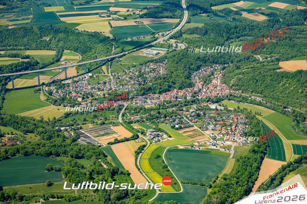 Luftaufnahme der Stadt Widdern - Die Luftaufnahme wurde 2025 vom UL-Flugzeug heraus erstellt ( keine Drohne ) - Hochauflösende Luftaufnahme - für professionelle Ausdrucke geeignet. Die Geschenkidee !Mit Lizenz und Bildrechte bestellbar