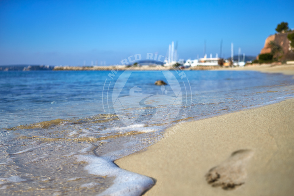 Puerto Portals | ***Beim Herunterladen der Bilddateien gelten die Lizenzbestimmungen wie auf unserer Produktseite beschrieben: *** Nennung der Bildquelle: Foto Marco Richter.***1Einzellizenz. Ausschließlich digitale Nutzung.*** Sollten Sie ein Foto für den Druck oder Mehrfachlizenzen benötigen, kontaktieren Sie uns bitte für eine Erweiterte Lizenz per Mail oder Kontaktformular.***