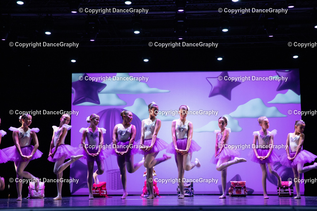 GPHY6019 | DanceGraphy - Realisiert mit Pictrs.com