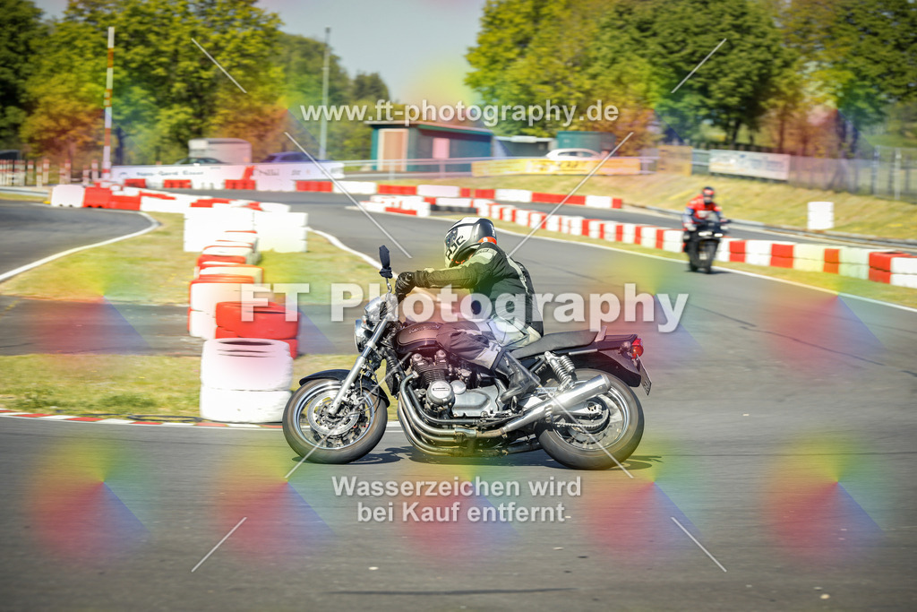 OBK_Mai_Justin_Uwe-10469 | Hier findet Ihr Bilder von Touristenfahrten auf der Nürburgring Nordschleife oder von anderen Veranstaltungen die ich besucht habe. Viel Spass beim Durch Schauen 