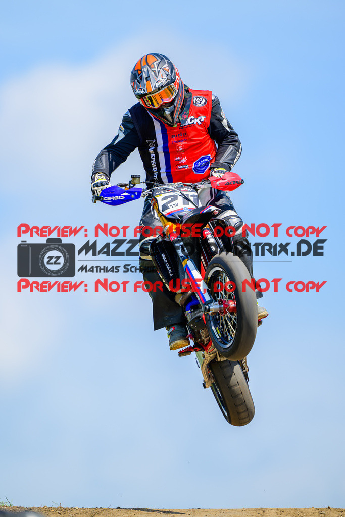 MaZZes_FotoMatrix_240622_6007705_7570 | UE40