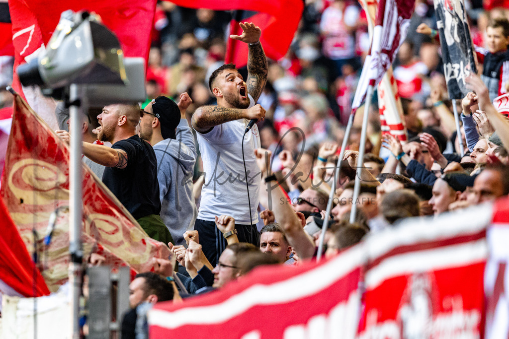 Fortuna Düsseldorf vs. Karlsruher SC | Düsseldorf, 30.04.2023: 2. Bundesliga, 30. Spieltag, Fortuna Düsseldorf gegen Karlsruher SC in der Merkur Arena in Düsseldorf. Foto: sportfotografie.ms | Markus Paletta - Realisiert mit Pictrs.com