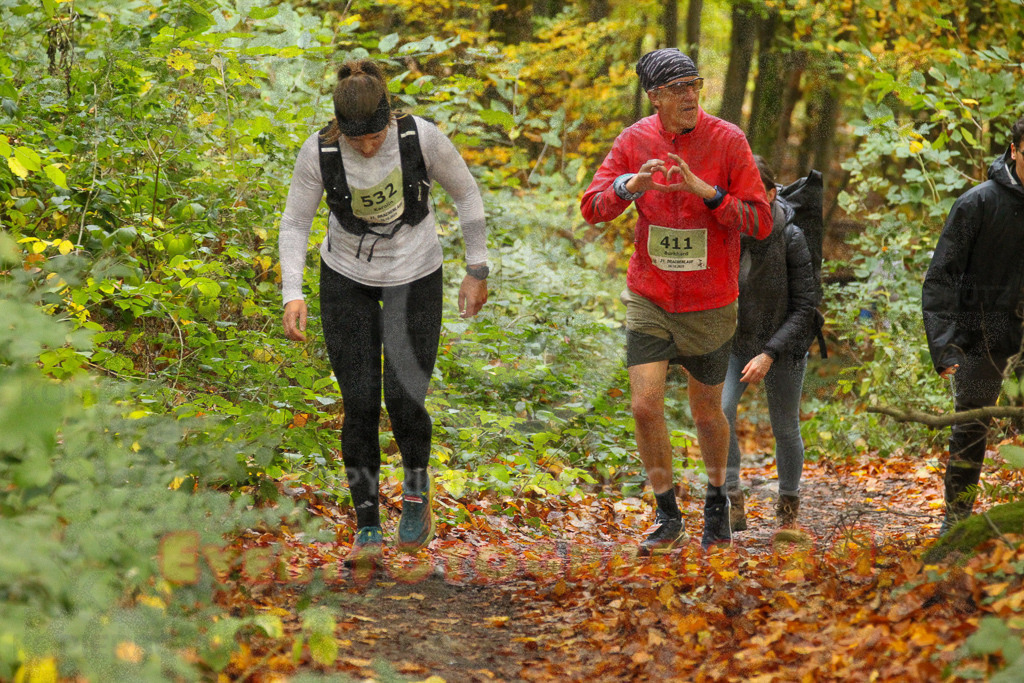 251026_1248_EV4_5851 | Sportfotografie im Rhein-Sieg Kreis, Köln, Bonn, NRW, Rheinland Pfalz, Hessen, etc. Unser Tätigkeitsfeld umfasst den Laufsport vom Volkslauf über den Marathon, Duathlon, Triathon bis zum Ultralauf wie Kölnpfad Ultra oder Schindertrail.