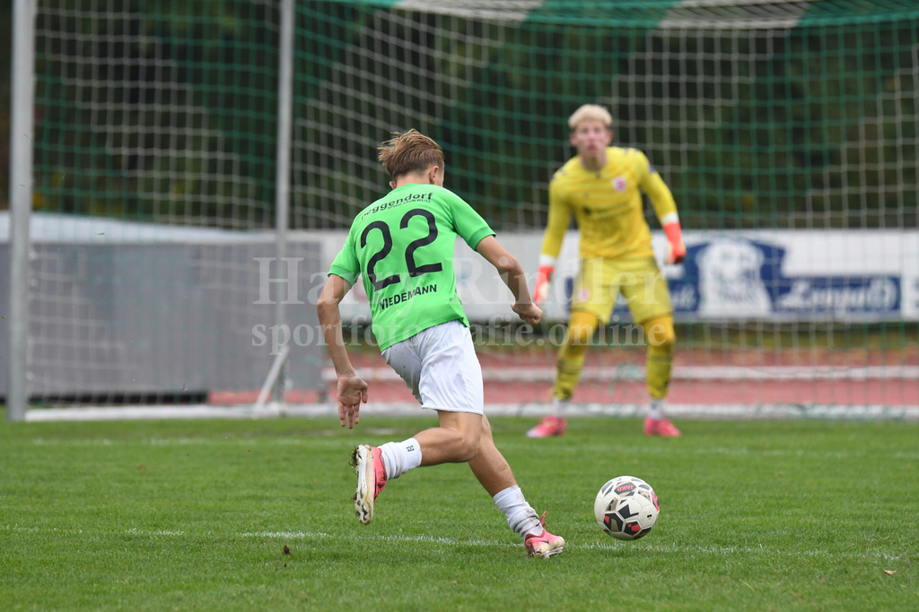 SpVgg GW U15 : Jahn Regensburg | Ha-Ri; Sportfotografie Ha-Ri; Sporfotografie Harry Rindler; Sport Deggendorf; Sportbilder Deggendorf; Sportfotos Deggendorf; Sportfotos Niederbayern; Sportbilder Niederbayern; Amateursport Niederbayern; Bayern;  - Realisiert mit Pictrs.com