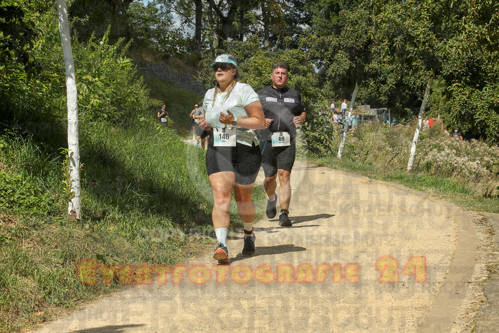 250824_1247_EX1_0503 | Sportfotografie im Rhein-Sieg Kreis, Köln, Bonn, NRW, Rheinland Pfalz, Hessen, etc. Unser Tätigkeitsfeld umfasst den Laufsport vom Volkslauf über den Marathon, Duathlon, Triathon bis zum Ultralauf wie Kölnpfad Ultra oder Schindertrail.