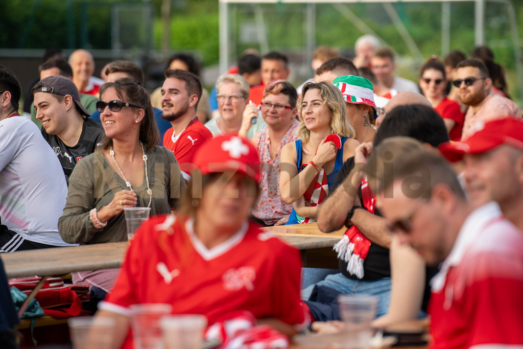 169_Public Viewing Reinach - Achtelfinale Schweiz -Italien EM 2024_kunzmedia.ch | OnlineShop für Bilder kunzmedia.ch