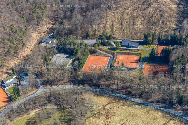 HB-Arnsberg220302198 | Luftbild, Tennisplätze im Wald, STK07 Sauerländer Tennisklub Arnsberg 1907, Arnsberg, Sauerland, Nordrhein-Westfalen, Deutschland