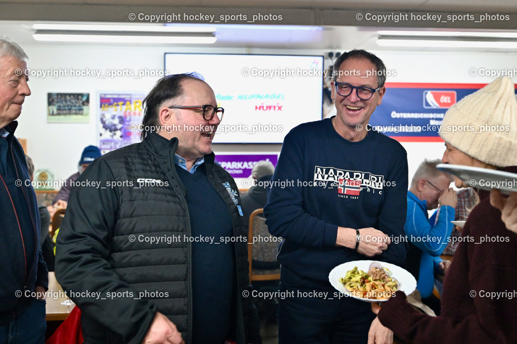 ESC Steindorf vs. ESV Ferlach  | Sportlicher Leiter ESC Steindorf Armin Ratz, Gerhard Schreilechner Sparkasse Feldkirchen, VIP Raum Bieranstich ESC Steindorf, ESC Steindorf vs. ESV Ferlach , ESC Steindorf vs. ESV Ferlach  am 15.02.2026 in Steindorf (Ossiachersee Halle), Austria, (Photo by Bernd Stefan)